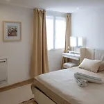 La Demeure Du Soleil T2 Cosy, Clim,wifi, Castillet 15 Min, Parking Facile Apartmán *