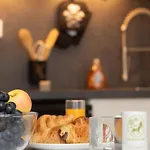 La Demeure Du Soleil T2 Cosy, Clim,wifi, Castillet 15 Min, Parking Facile Apartmán Perpignan