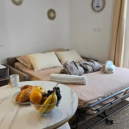La Demeure Du Soleil T2 Cosy, Clim,wifi, Castillet 15 Min, Parking Facile Apartmán Perpignan