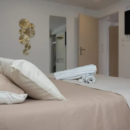 Apartmán La Demeure Du Soleil T2 Cosy, Clim,wifi, Castillet 15 Min, Parking Facile Perpignan