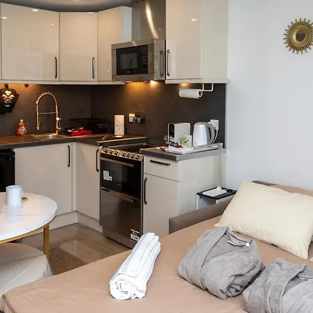 La Demeure Du Soleil T2 Cosy, Clim,wifi, Castillet 15 Min, Parking Facile * Перпиньан