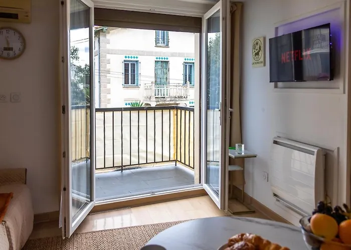 La Demeure Du Soleil T2 Cosy, Clim,wifi, Castillet 15 Min, Parking Facile شقة *
