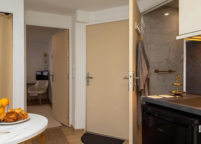 La Demeure Du Soleil T2 Cosy, Clim,wifi, Castillet 15 Min, Parking Facile * بيربينيو